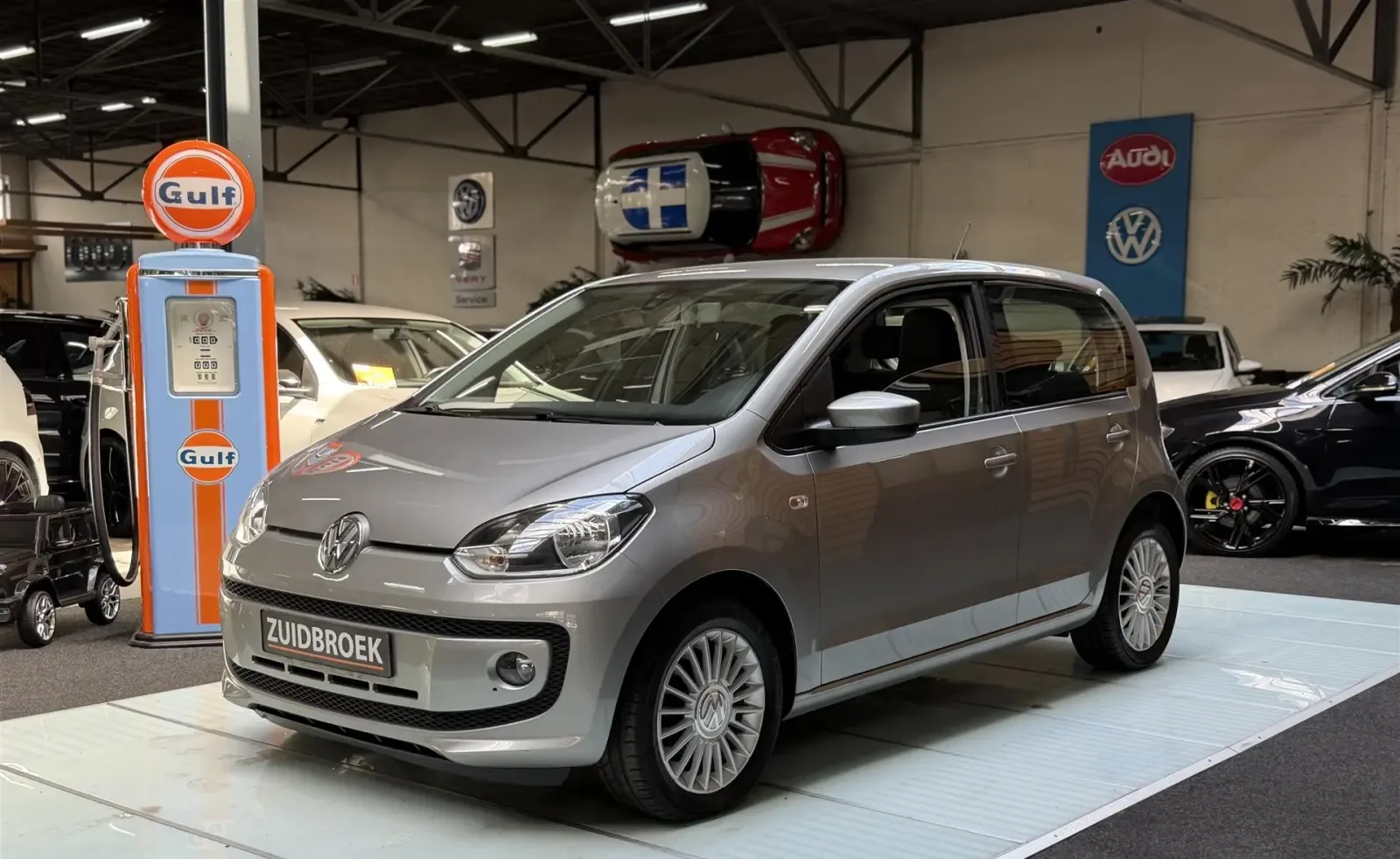 Volkswagen Up! (2016) — foto 1