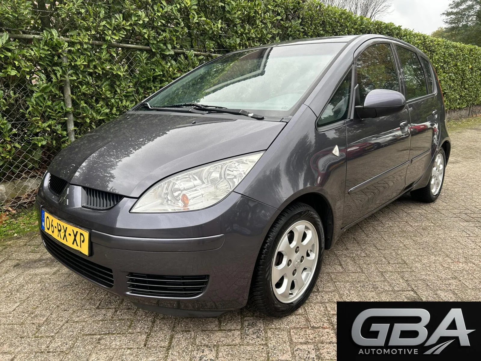 Mitsubishi Colt (2005) — foto 1