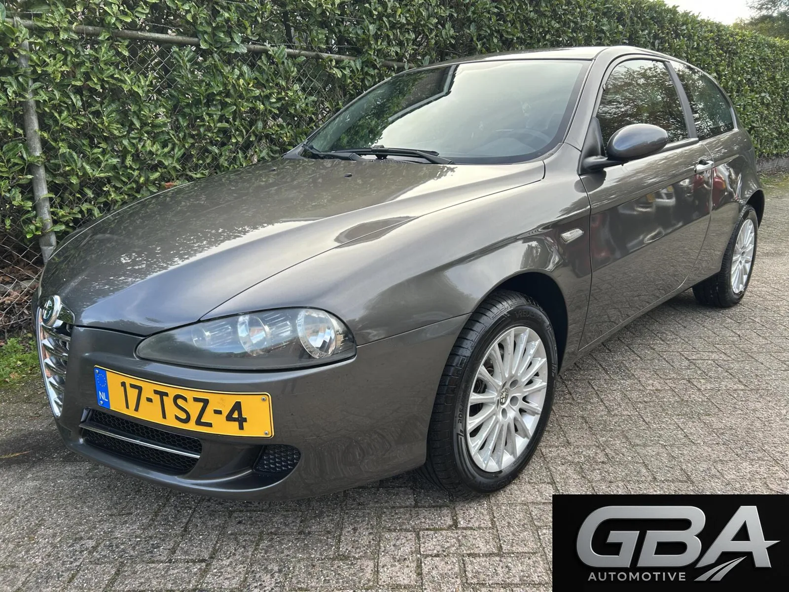 Alfa Romeo 147 (2008) — foto 1