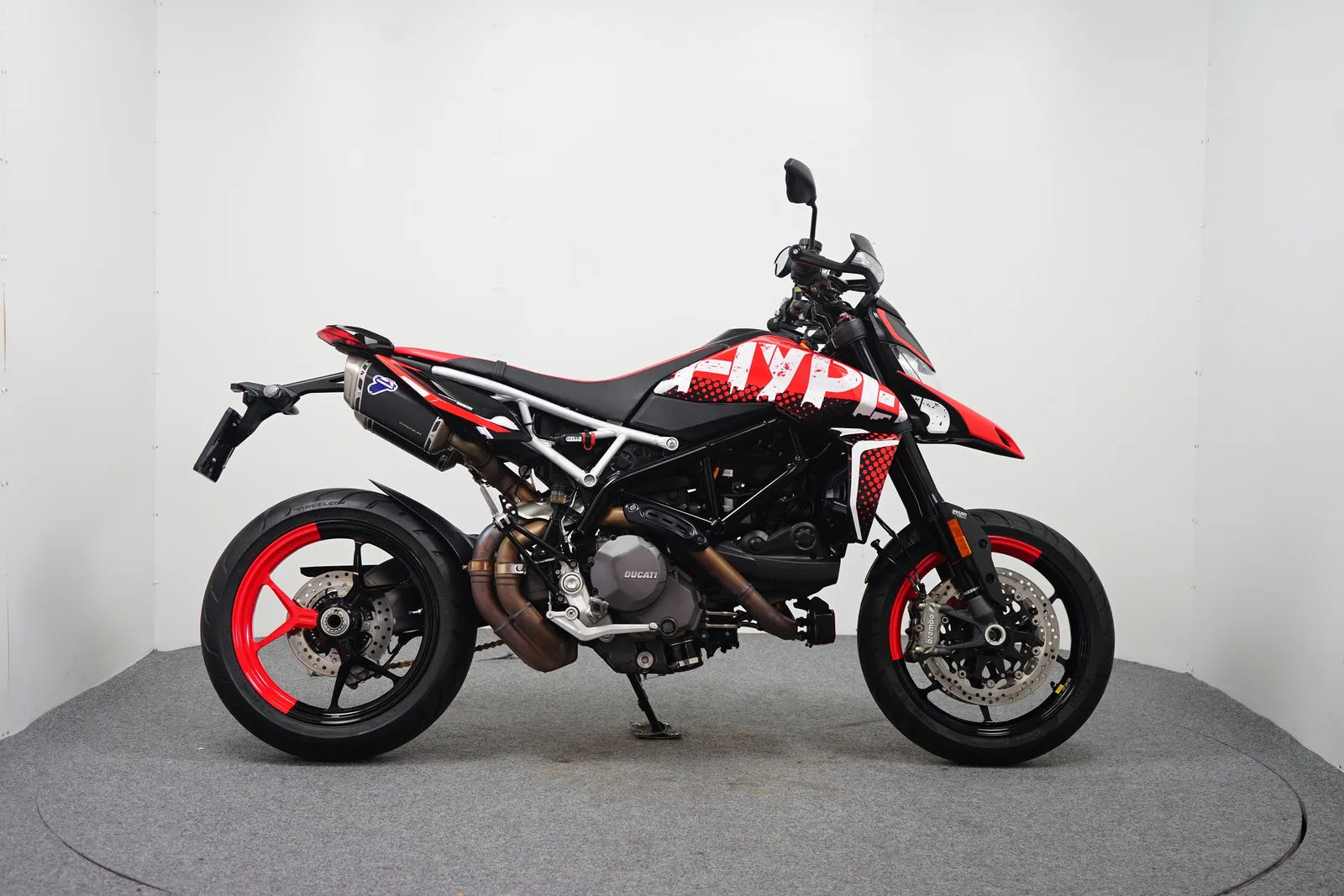 Ducati Hypermotard 950 (2022) — foto 1