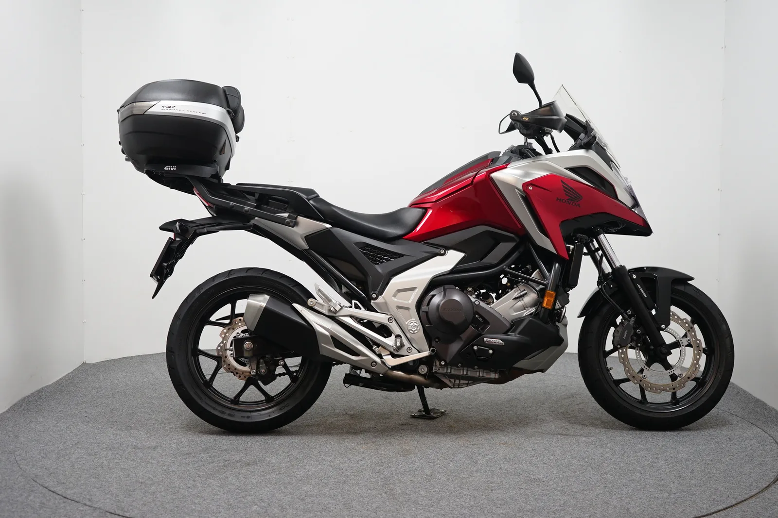Honda NC 750 X (2023) — foto 1