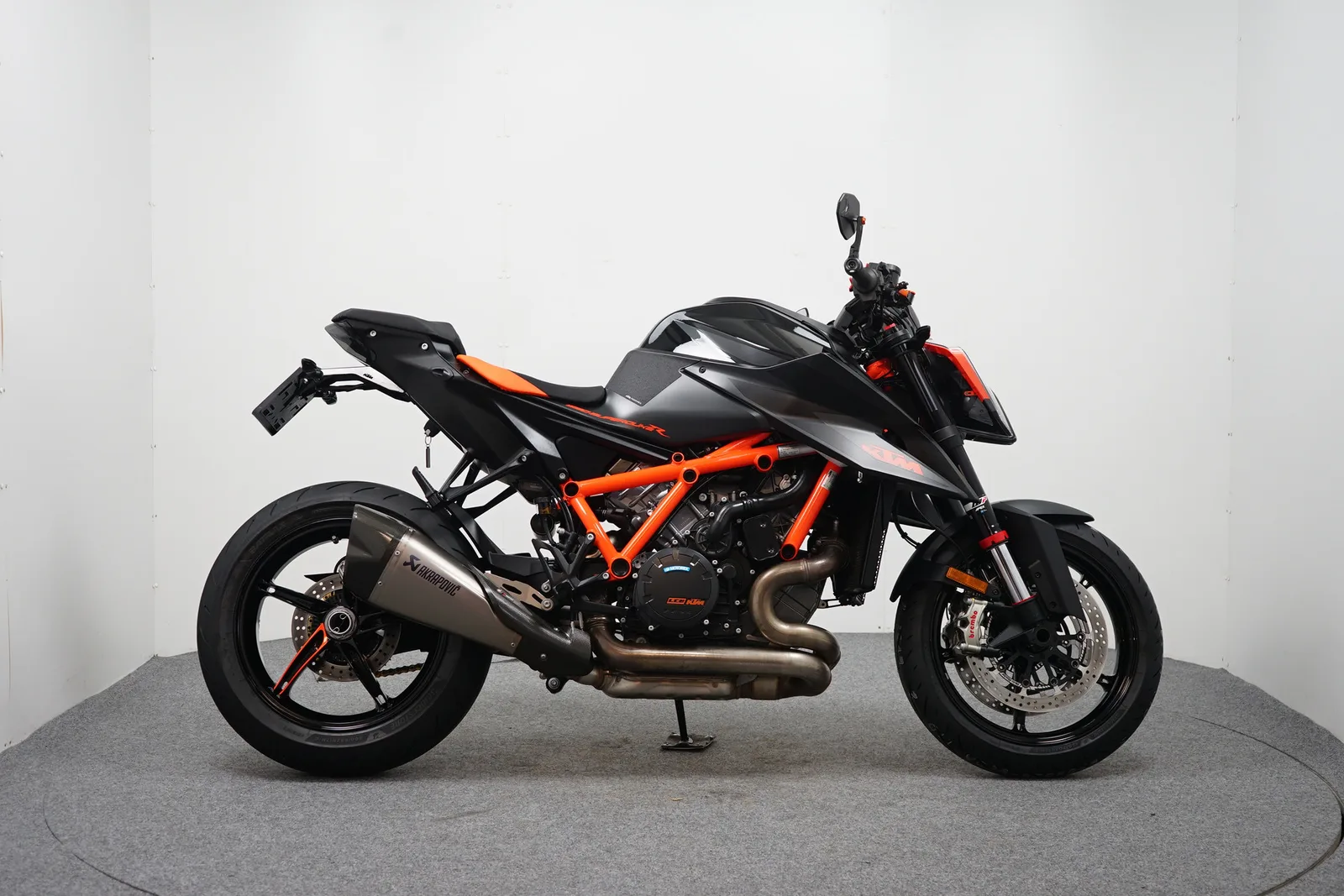 KTM 1290 Super Duke R (2021) — foto 1