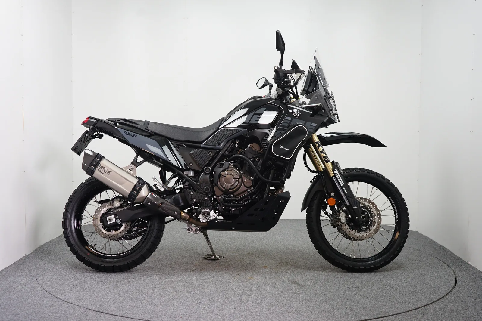 Suzuki V-Strom 800 DE (2023) — foto 1
