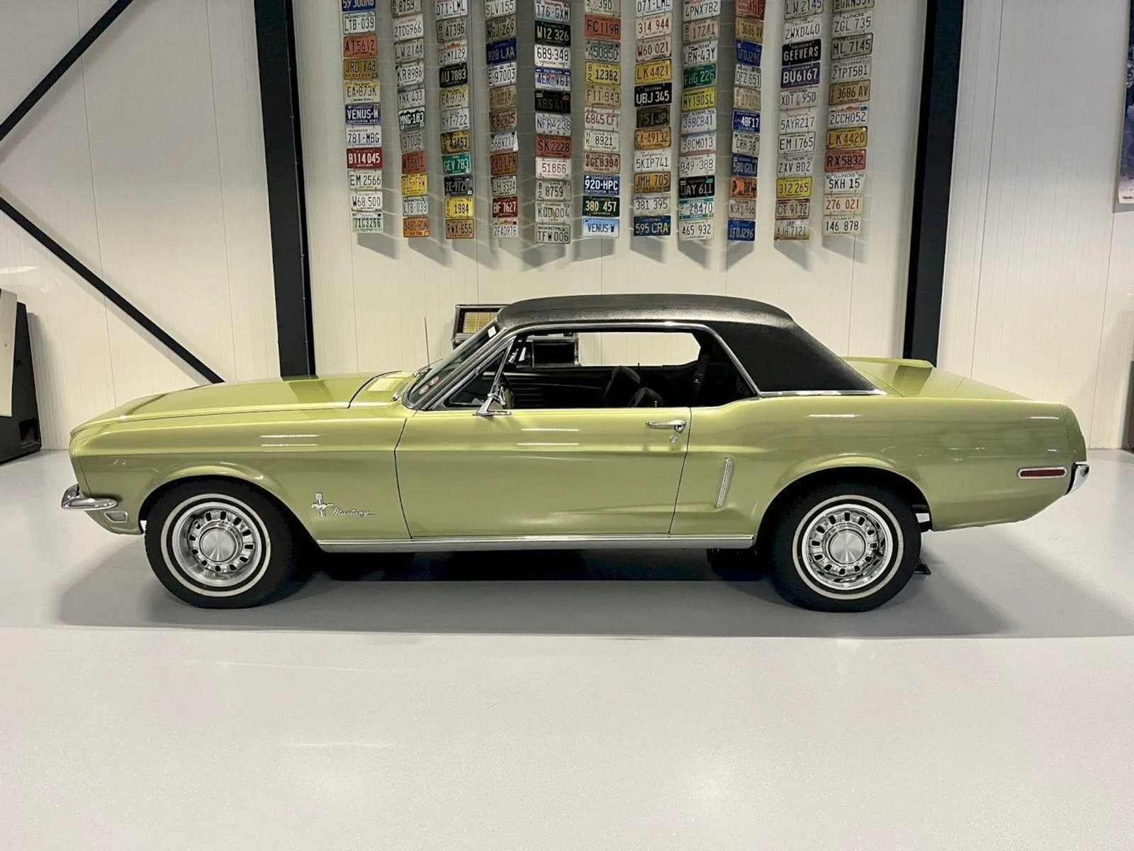 Ford Mustang (1968) — foto 1