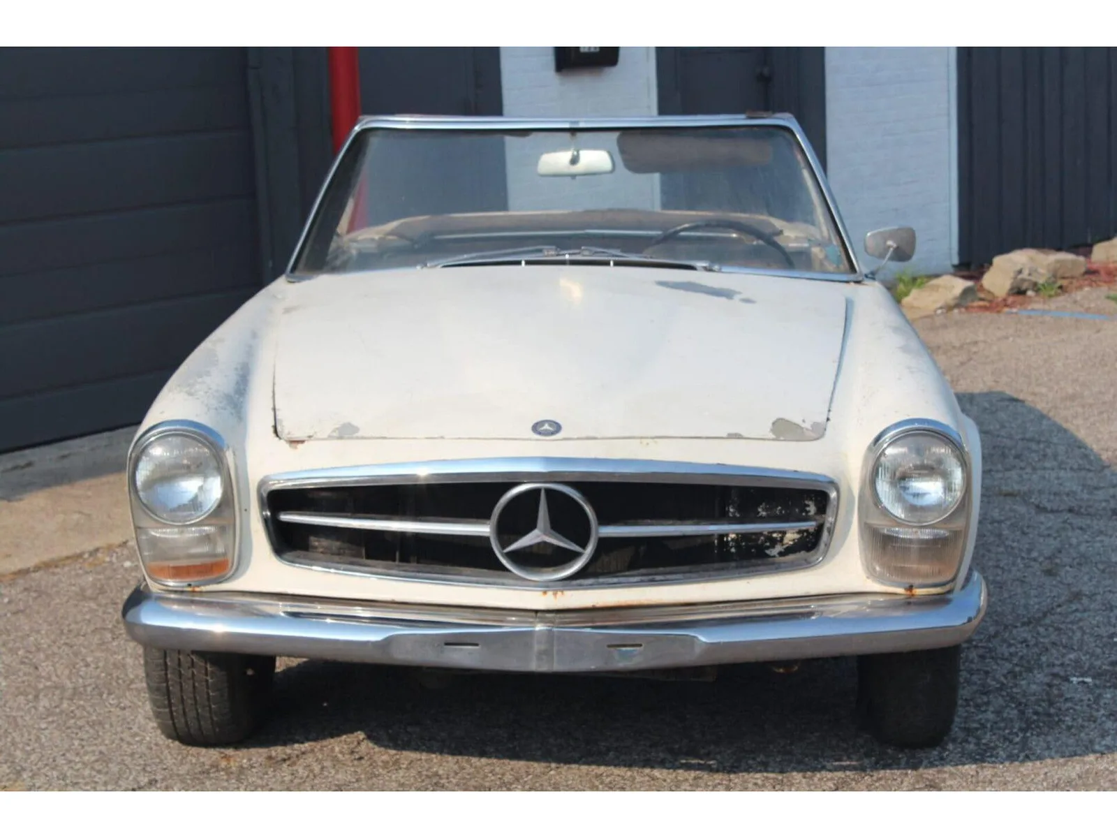 Mercedes-Benz SL-Klasse (1965) — foto 1