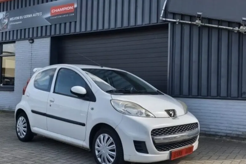 Peugeot 107 (2010)