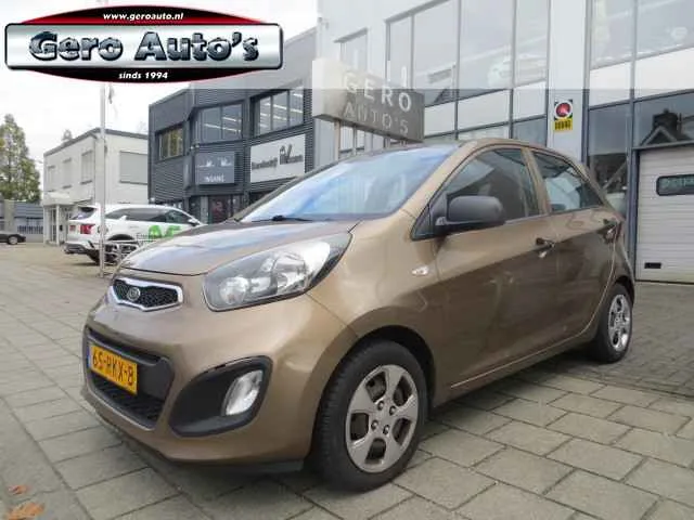 Kia Picanto (2011) — foto 1