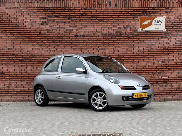 Nissan Micra (2003) — foto 1