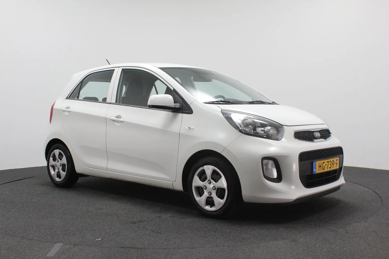 Kia Picanto (2015) — foto 1