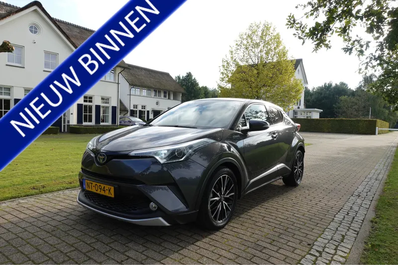 Toyota C-HR (2017)