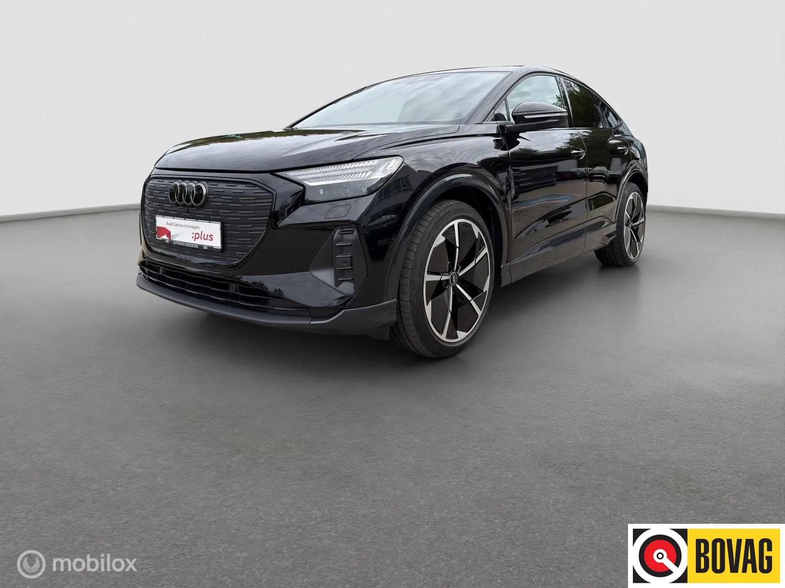 Audi Q4 e-tron (2022) — foto 1