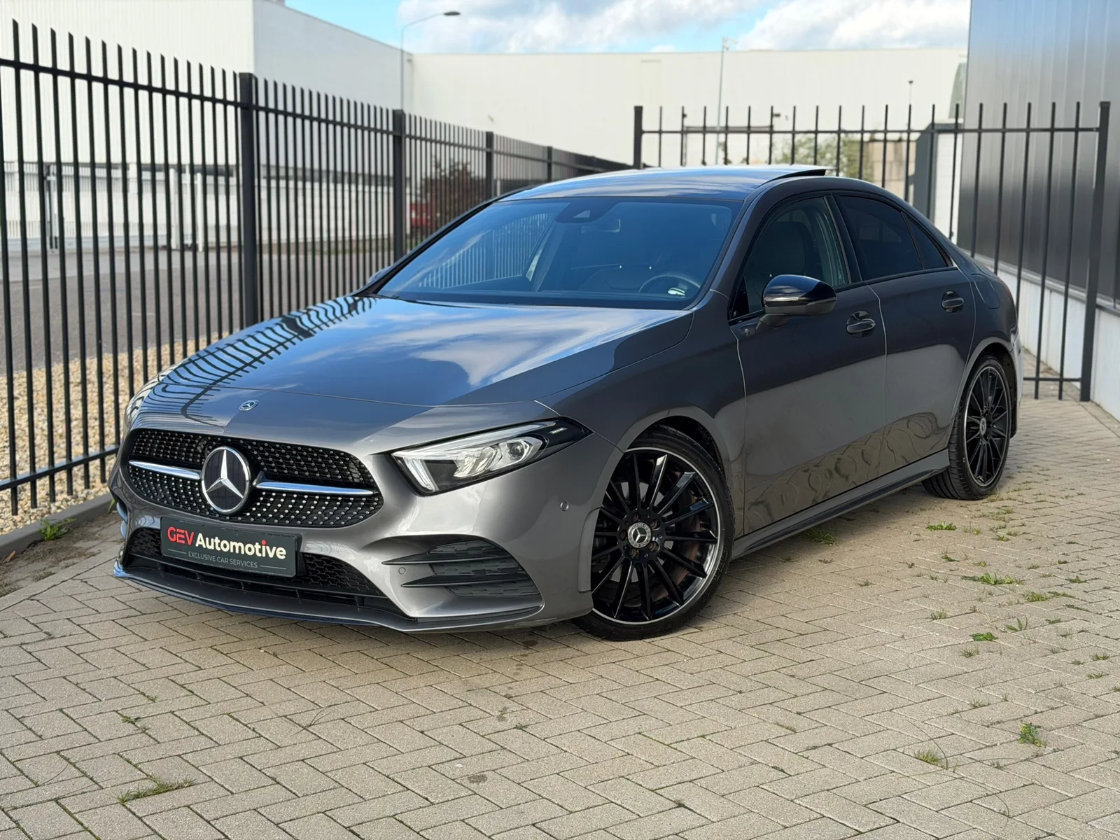 Mercedes-Benz A-Klasse (2020) — foto 1