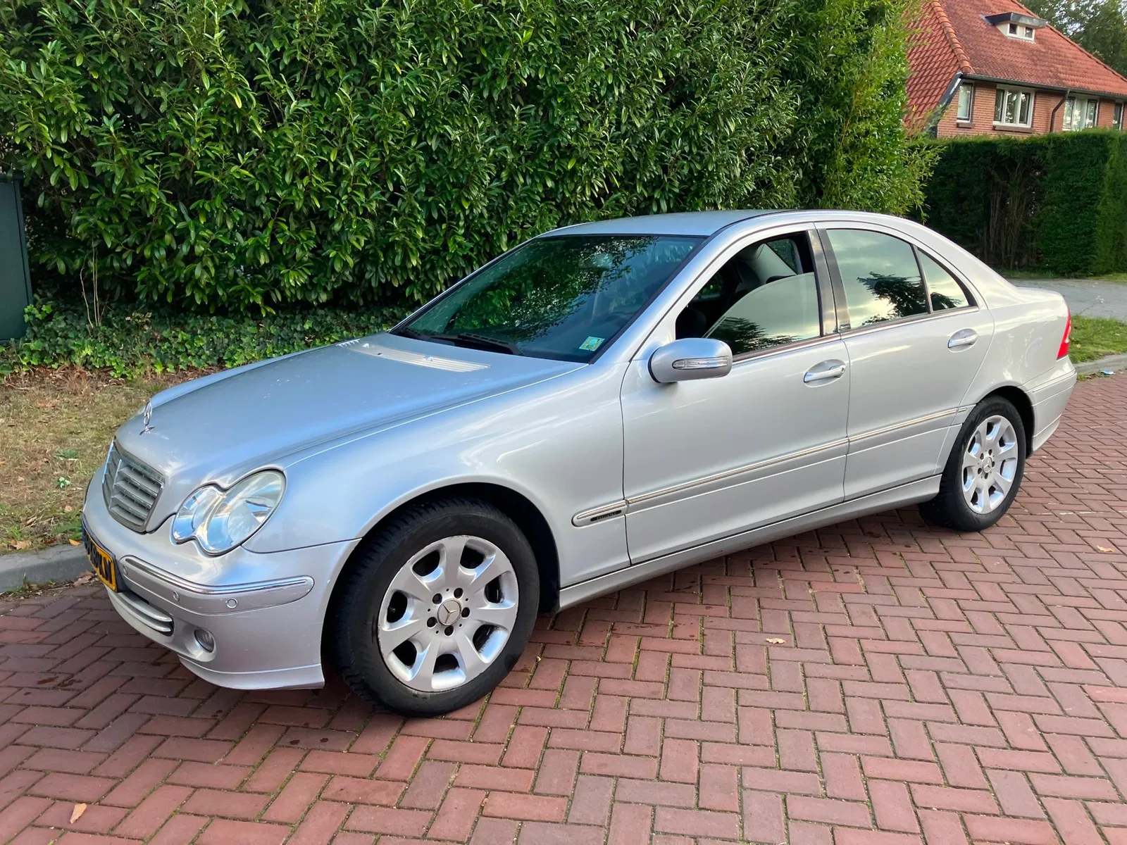 Mercedes-Benz C-Klasse (2007) — foto 1