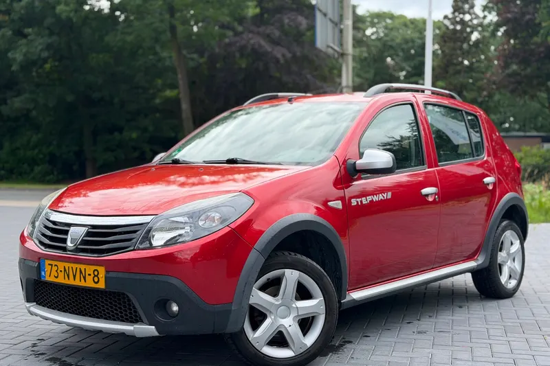 Dacia Sandero (2010)