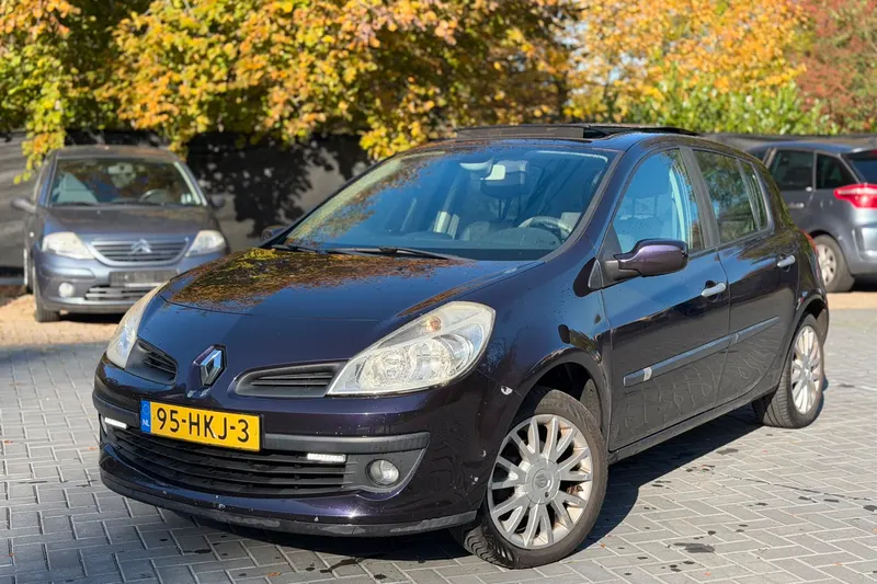 Renault Clio (2009)
