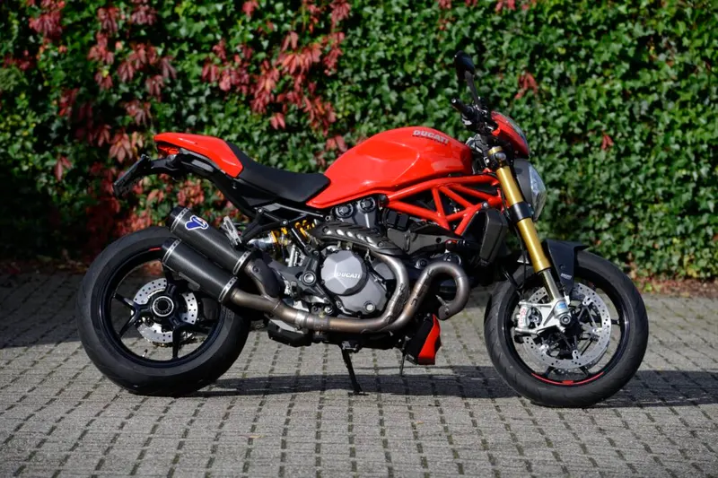 Ducati Monster 1200 (2017)