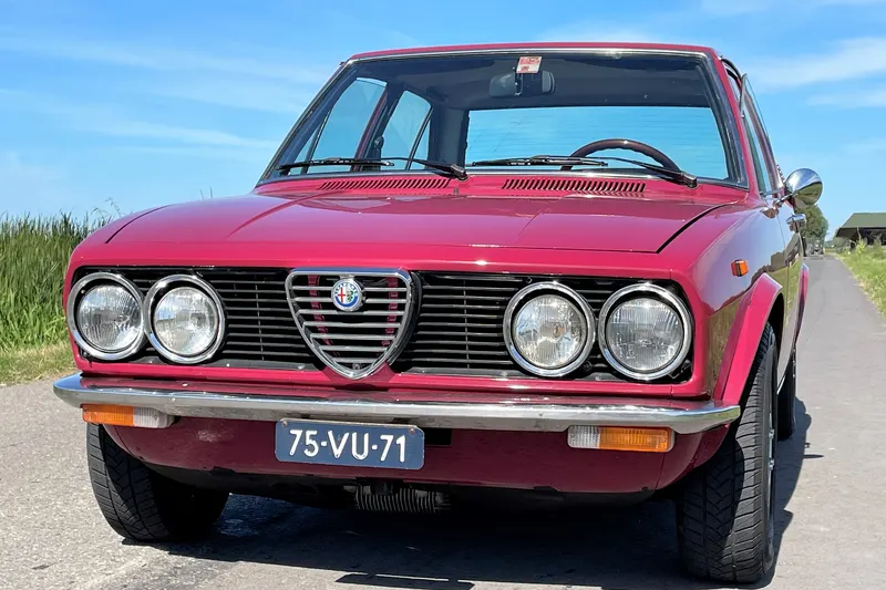 Alfa Romeo Alfetta (1978)