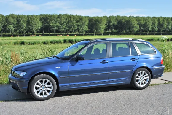 BMW 3-Serie (2003) — foto 1