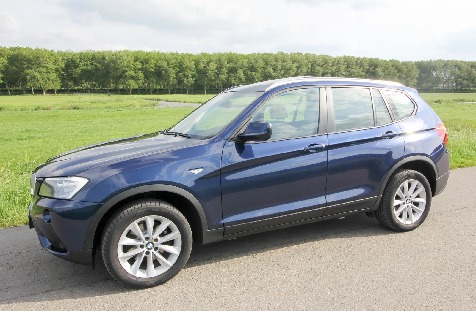 BMW X3 (2011) — foto 1