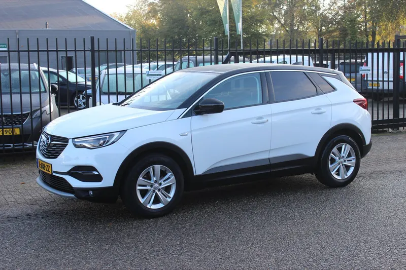 Opel Grandland (2021)