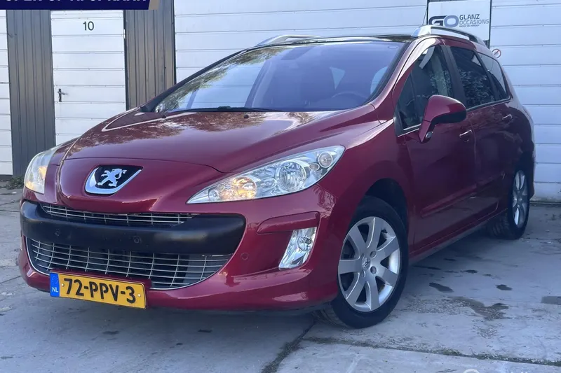 Peugeot 308 (2011)