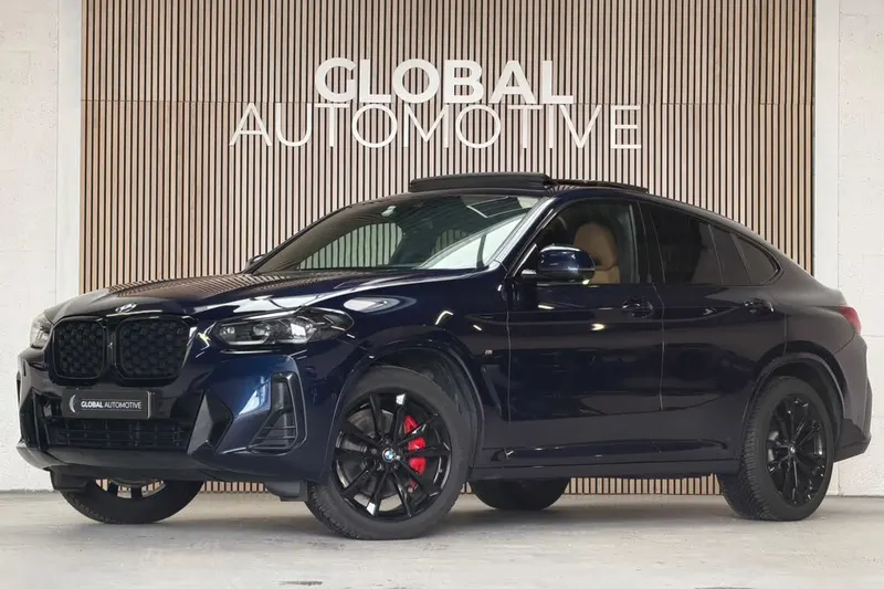 BMW X4 (2023)