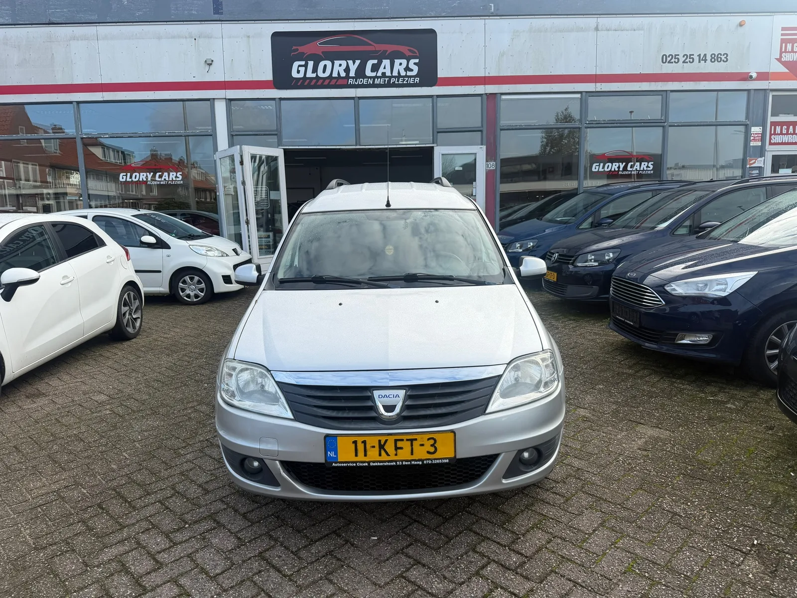 Dacia Logan MCV (2009) — foto 1