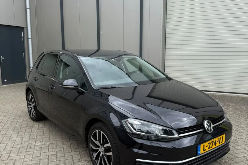 Volkswagen Golf (2017)