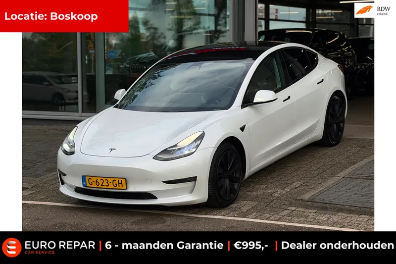 Tesla Model 3 (2019)