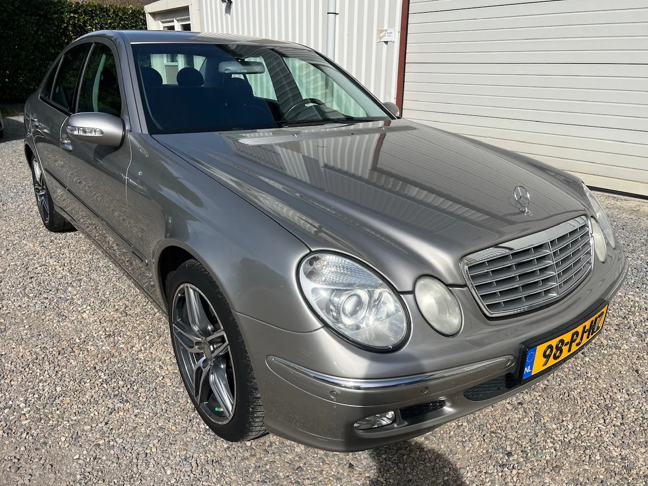 Mercedes-Benz E-Klasse (2004) — foto 1