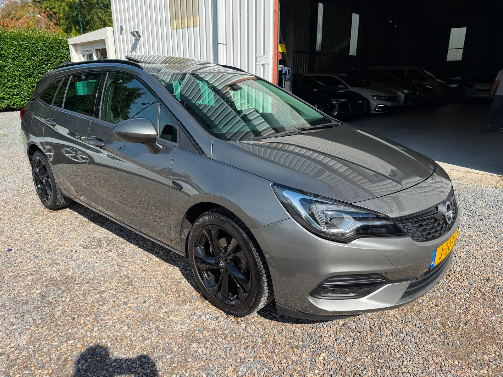 Opel Astra (2020) — foto 1