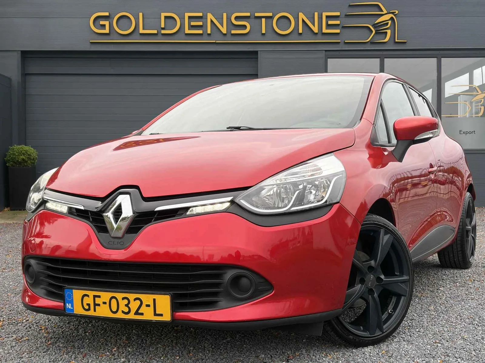 Renault Clio (2015) — foto 1