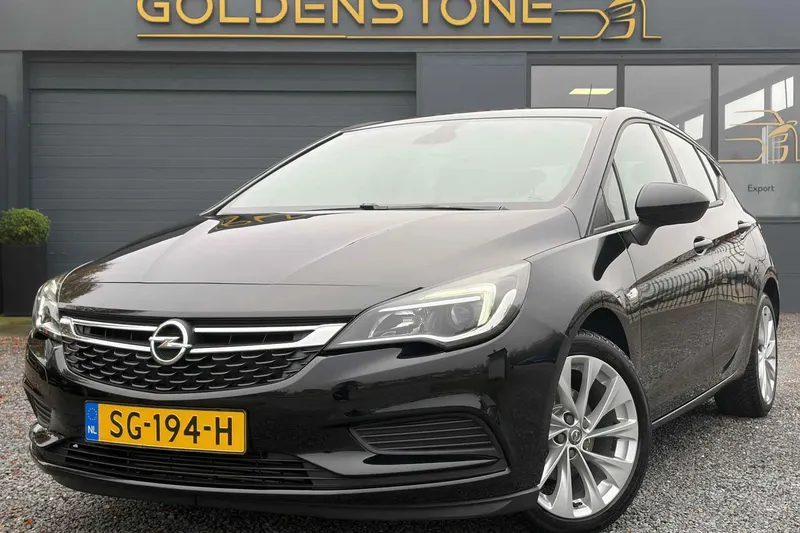 Opel Astra (2018)