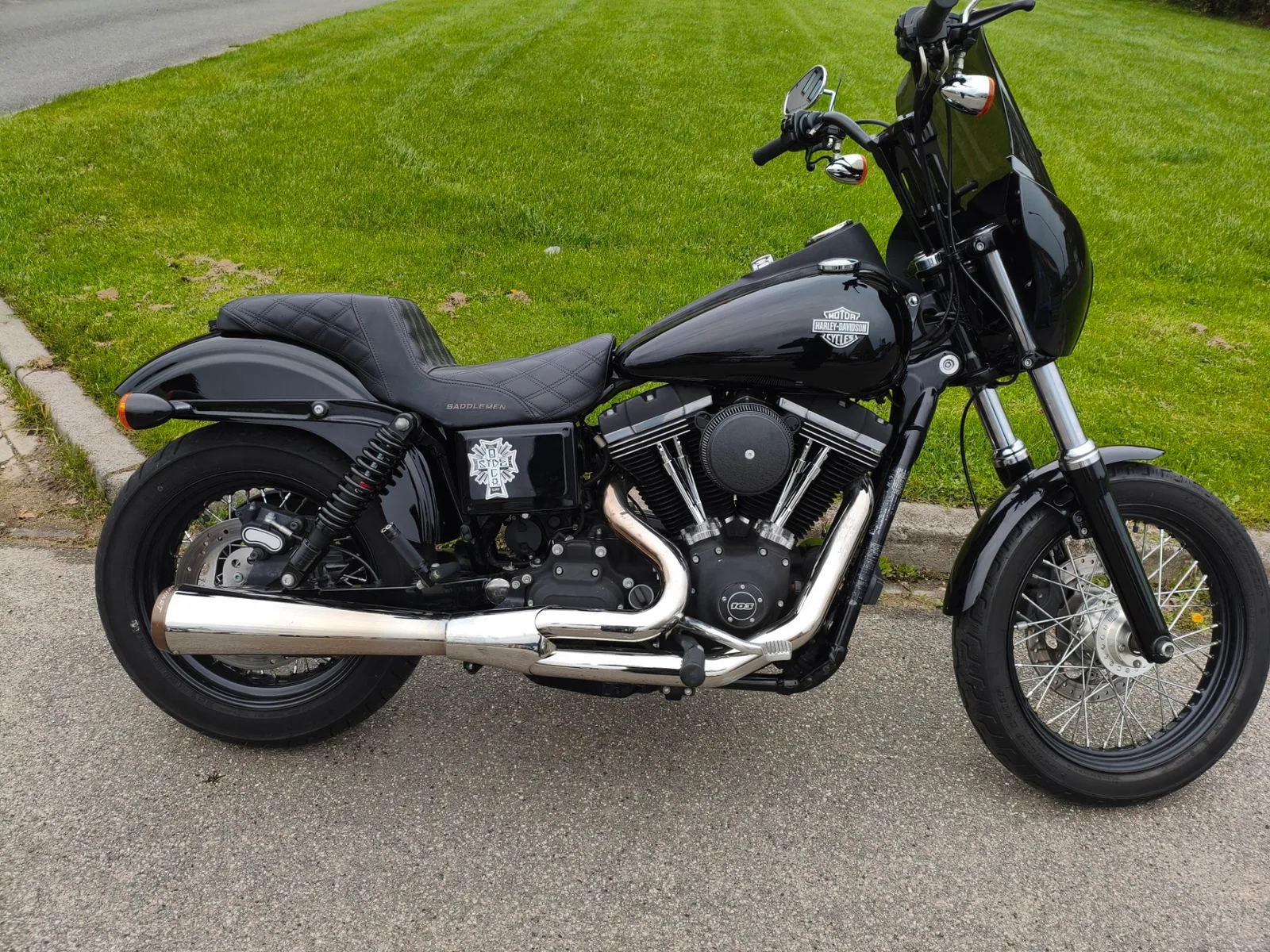 Harley-Davidson Street Bob (2015) — foto 1