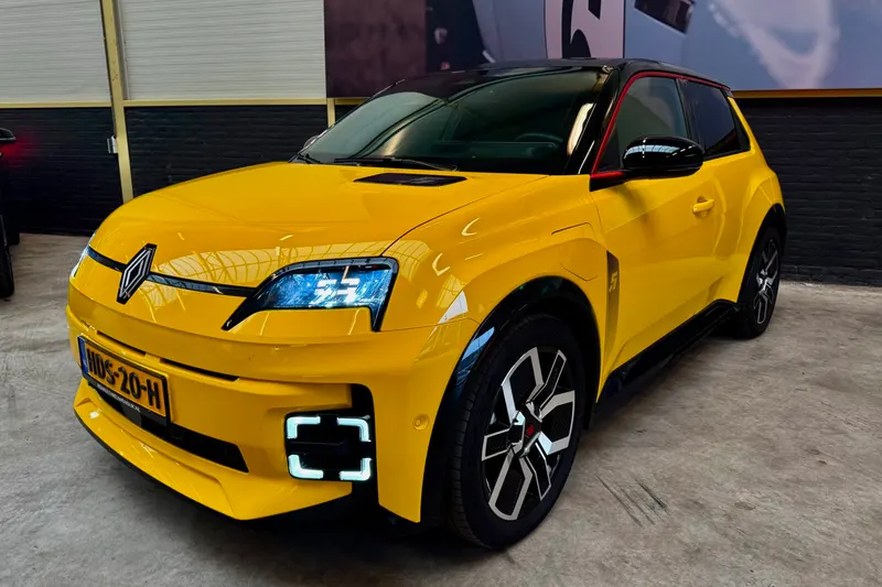 Renault 5 (2025)