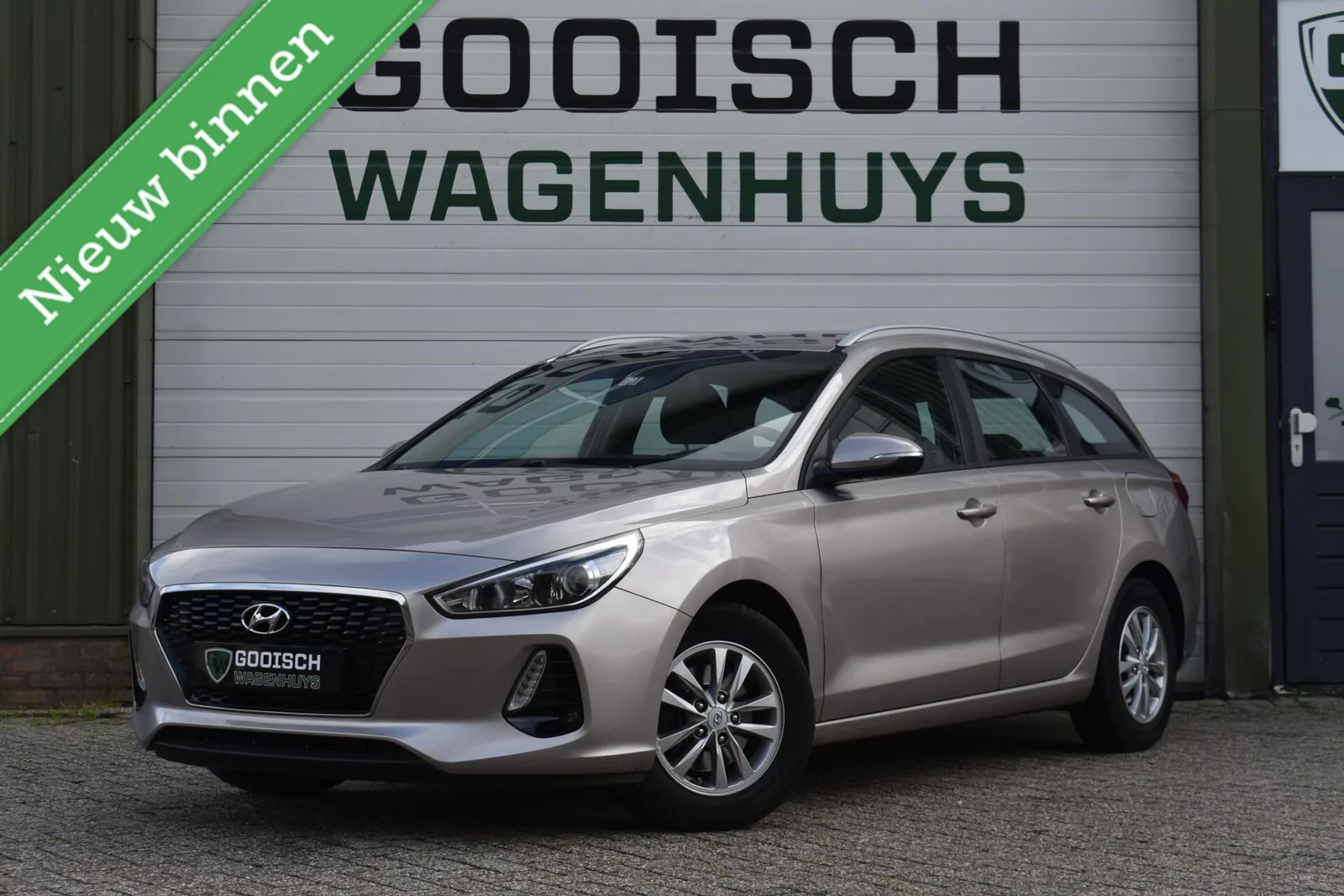 Hyundai i30 (2017) — foto 1