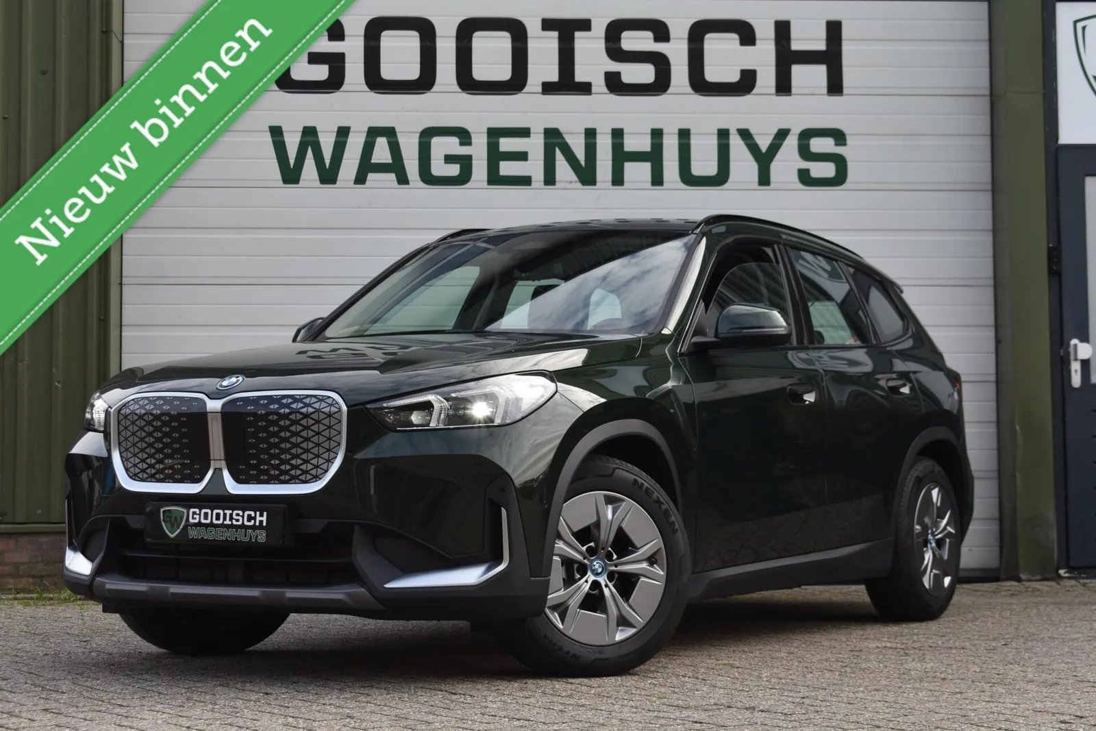 BMW iX1 (2024) — foto 1