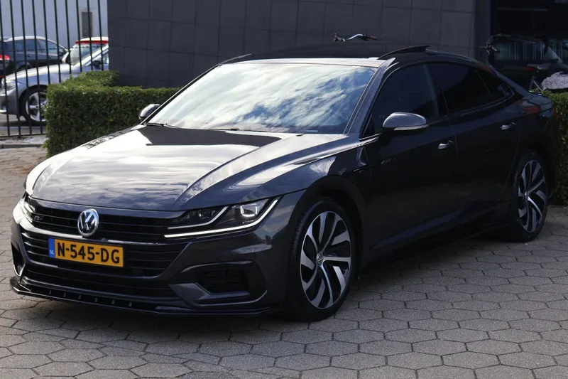 Volkswagen Arteon (2018)
