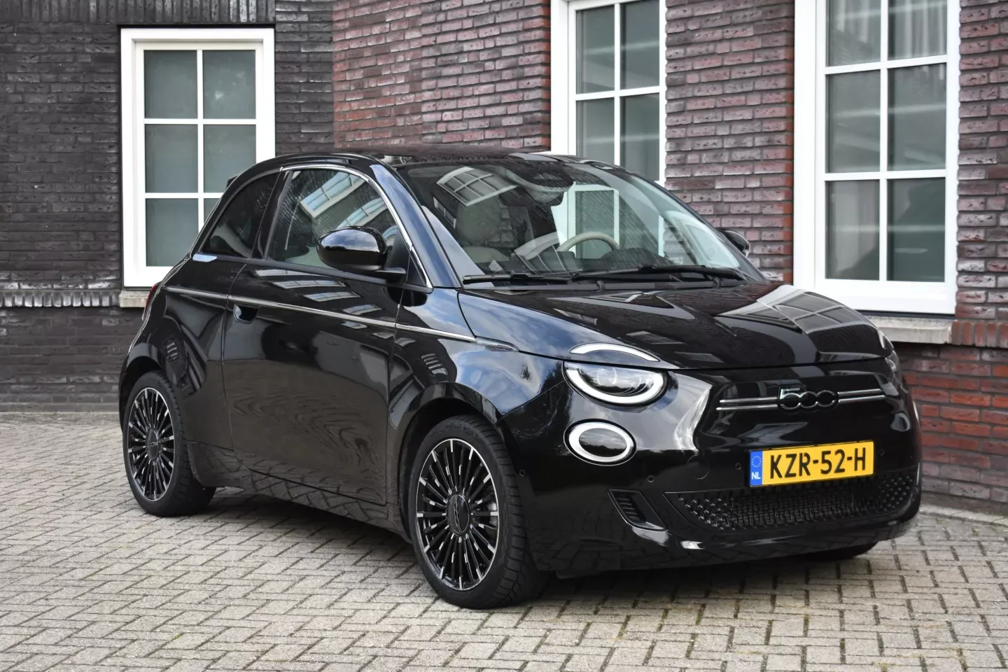 Fiat 500e (2024) — foto 1
