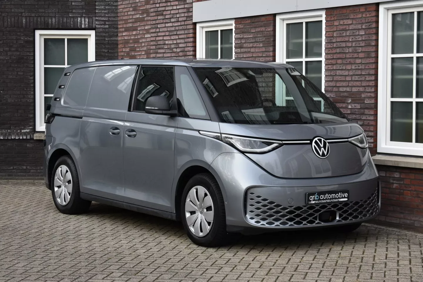 Volkswagen ID. Buzz Cargo (2023) — foto 1