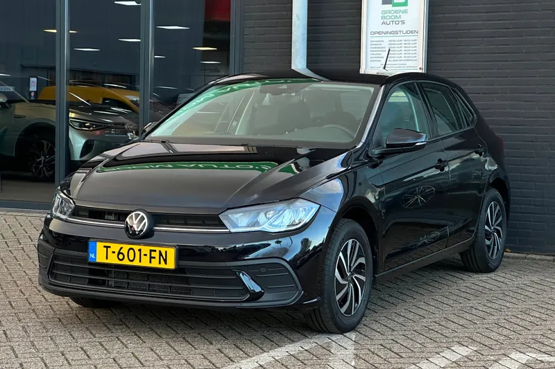 Volkswagen Polo (2023)