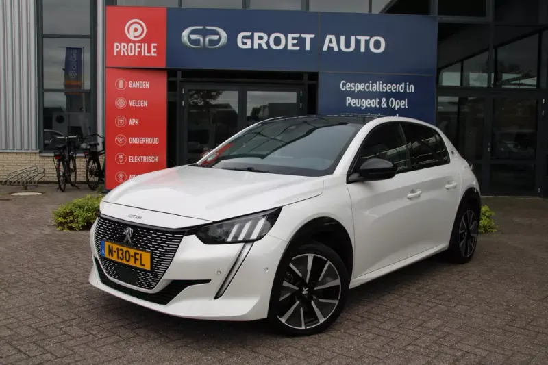 Peugeot e-208 (2021)
