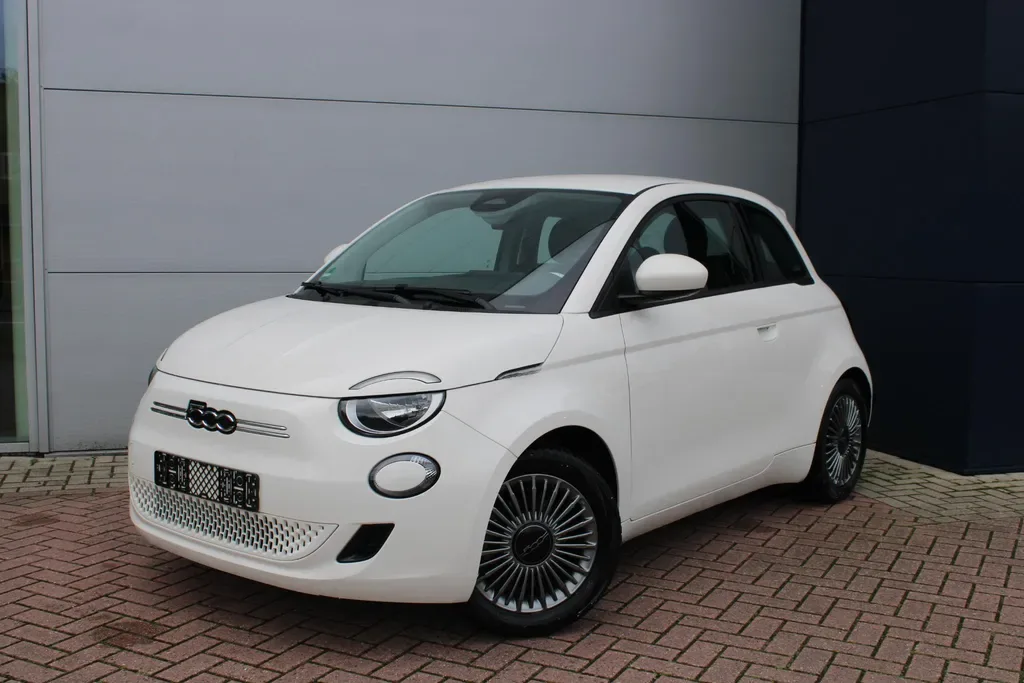 Fiat 500e (2023) — foto 1