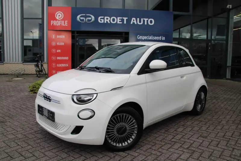 Fiat 500e (2023)