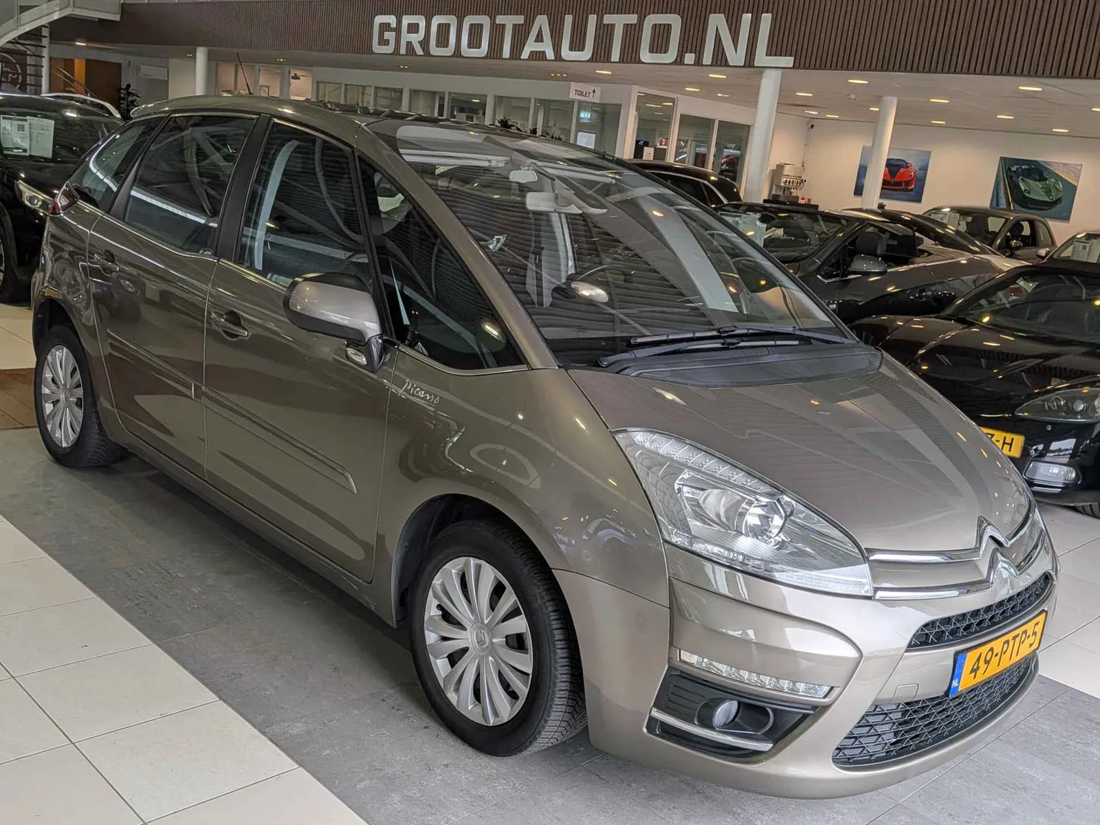 Citroën C4 Picasso (2011) — foto 1