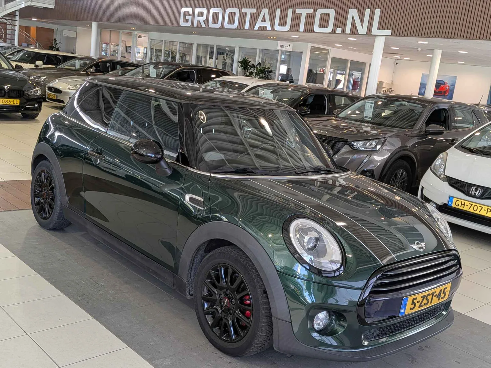 MINI Cooper (2015) — foto 1