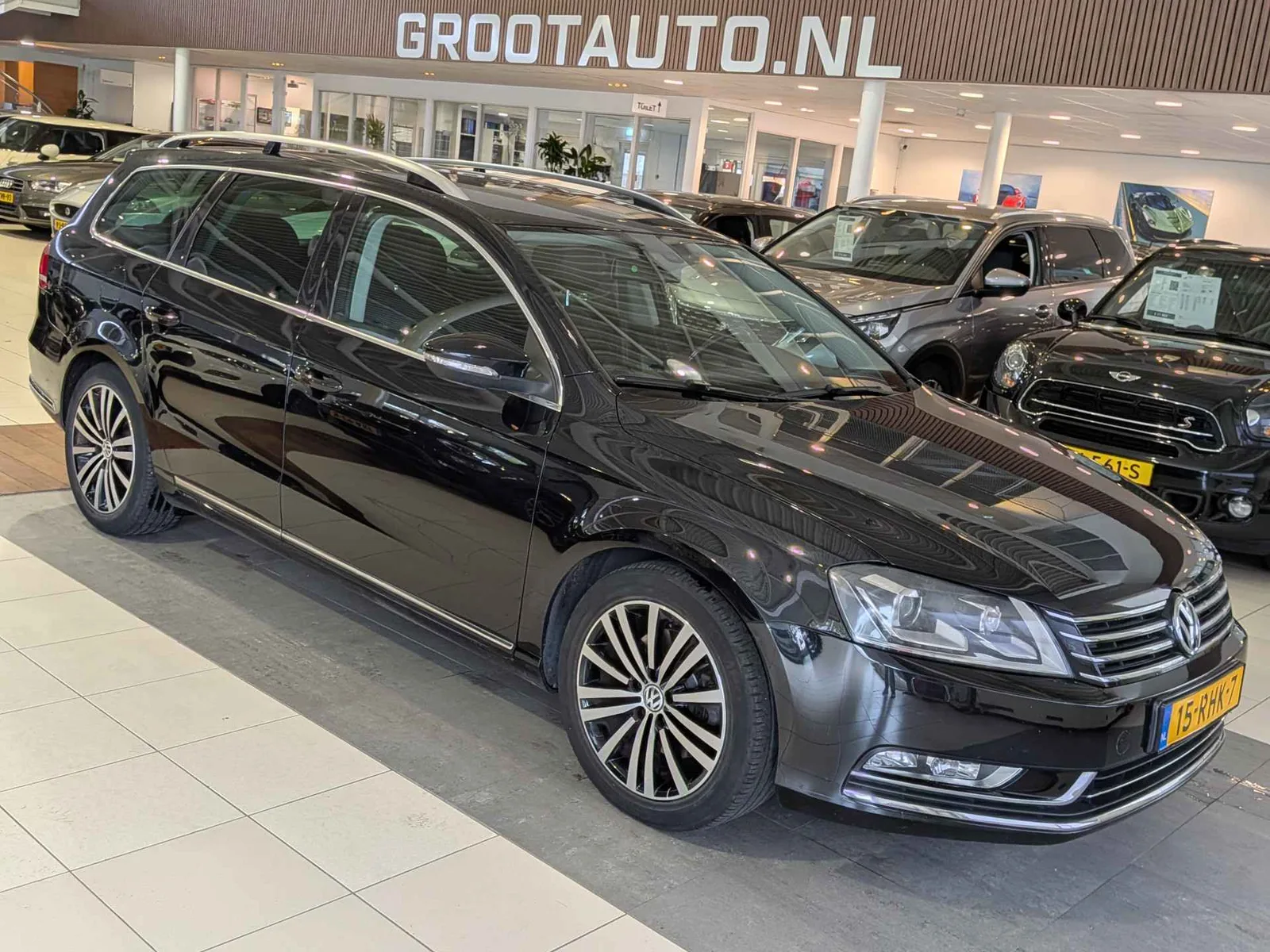 Volkswagen Passat (2011) — foto 1