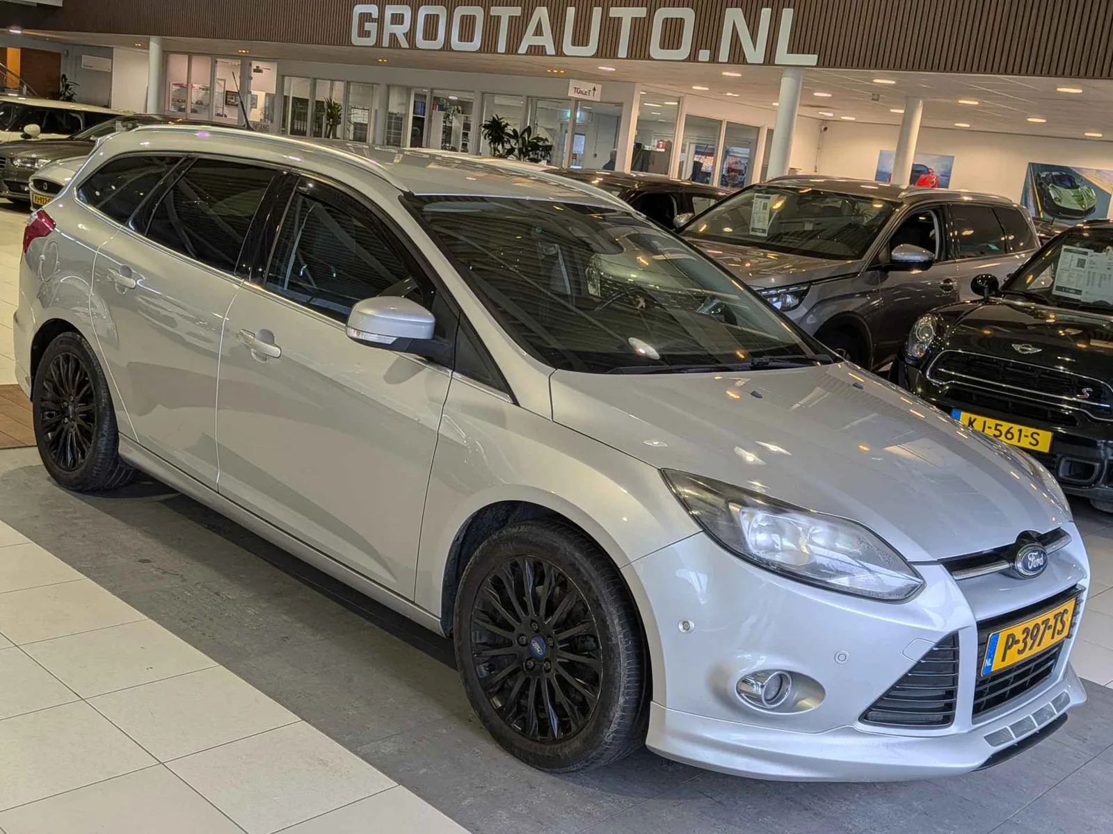 Ford Focus (2011) — foto 1