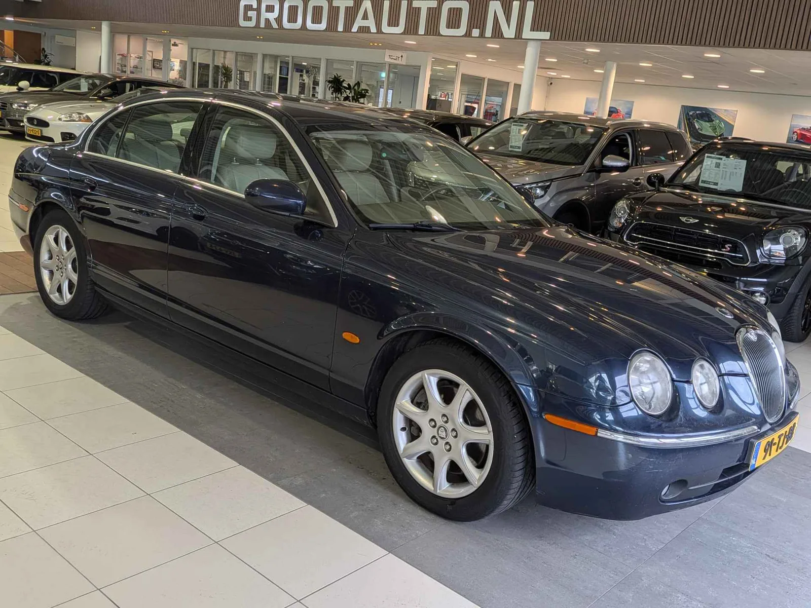 Jaguar S-Type (2006) — foto 1