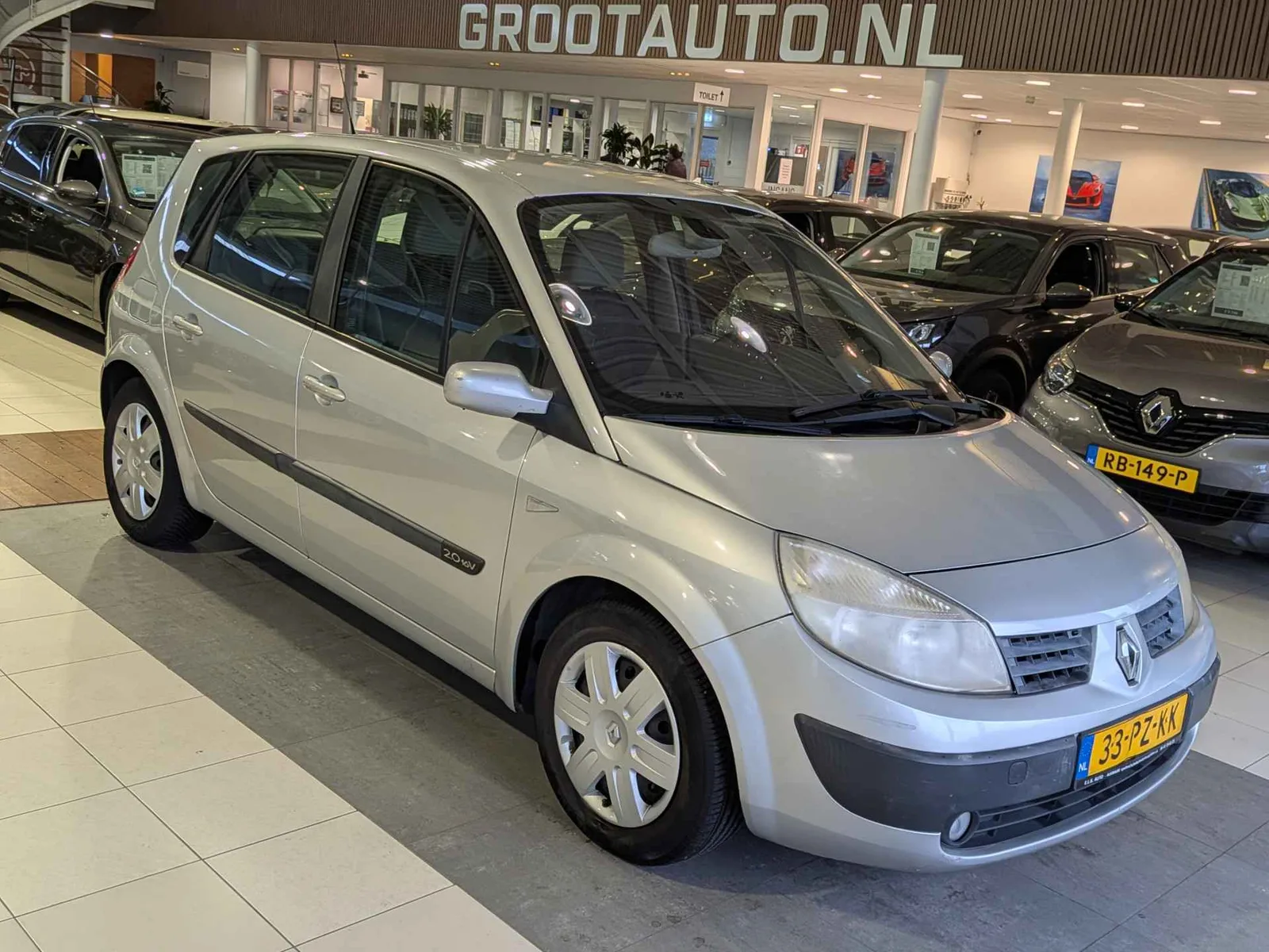 Renault Scénic (2005) — foto 1